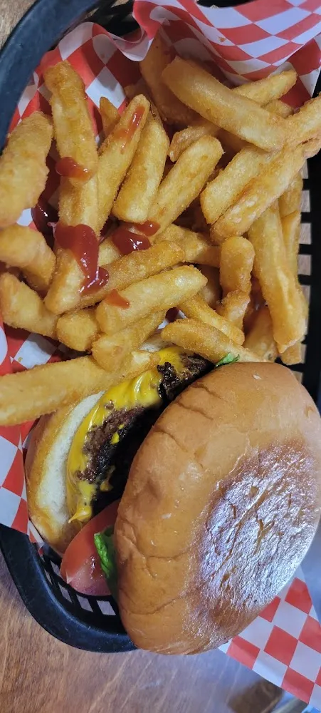 Child’S Hamburger & Fries